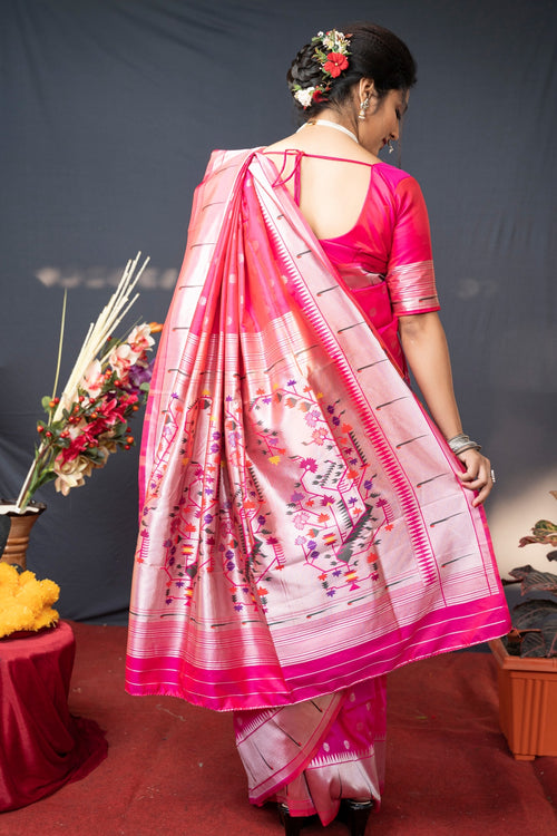 Load image into Gallery viewer, Extraordinary Dark Pink Paithani Silk Saree With Magnetic Blouse Piece
