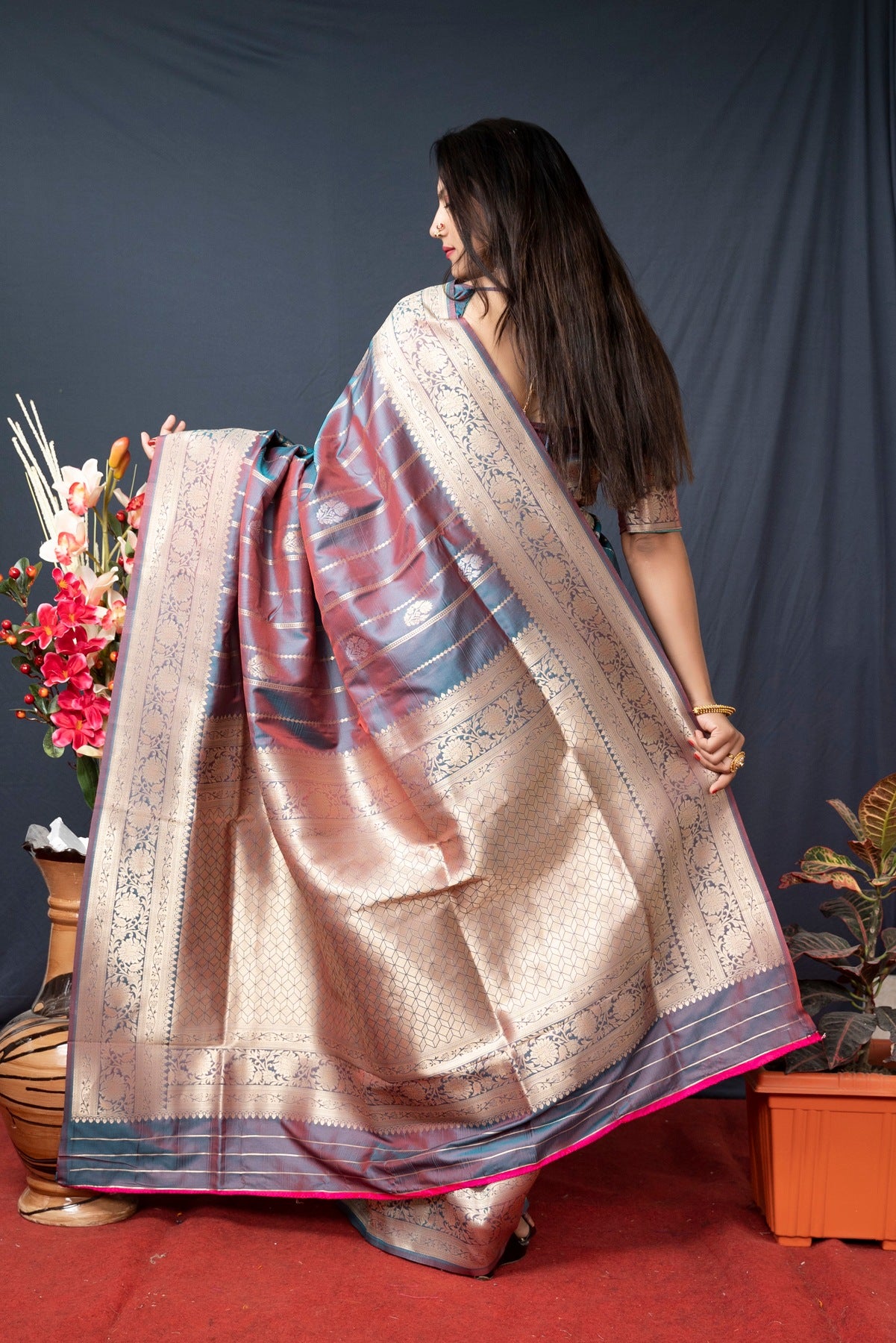 Lovely Grey Banarasi Silk Saree With Pretty Blouse Piece