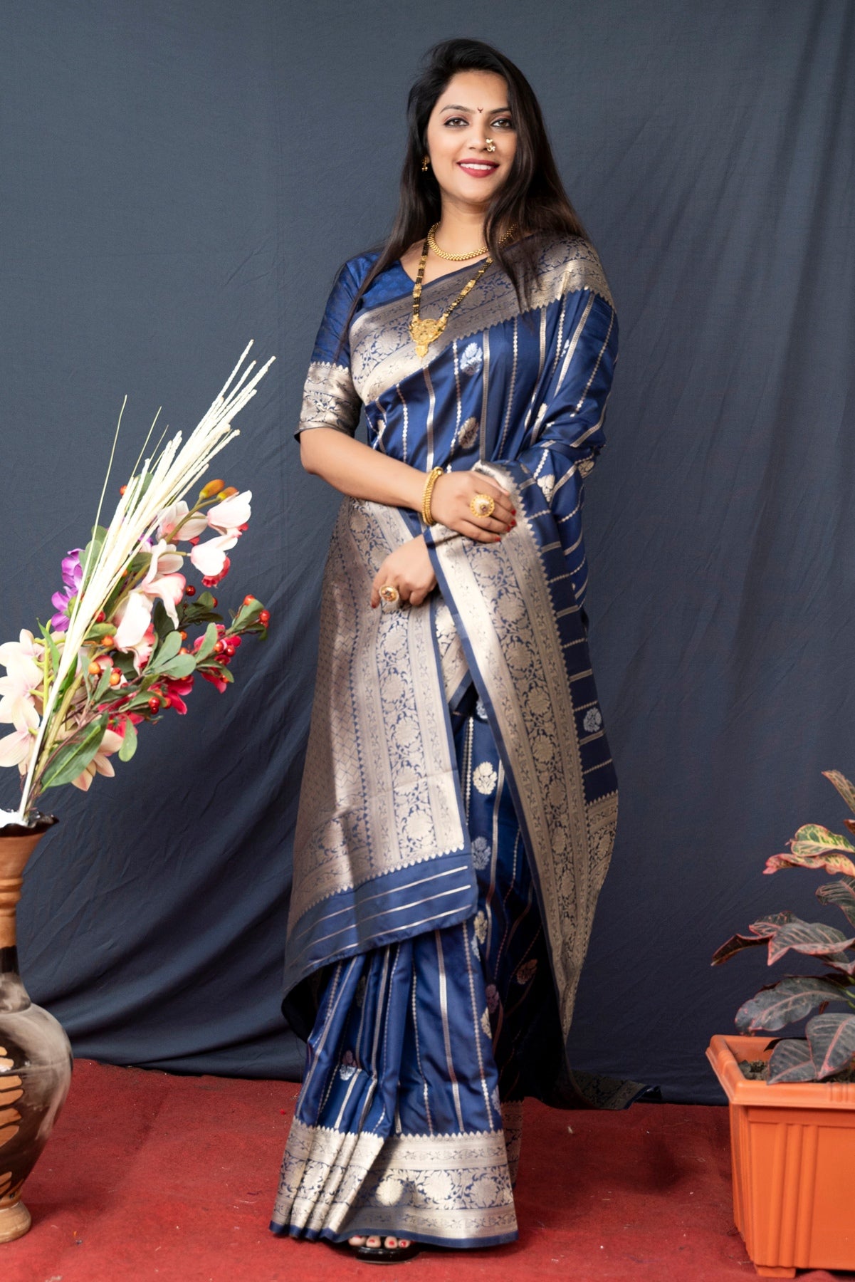 Gleaming Navy Blue Banarasi Silk Saree With Pretty Blouse Piece