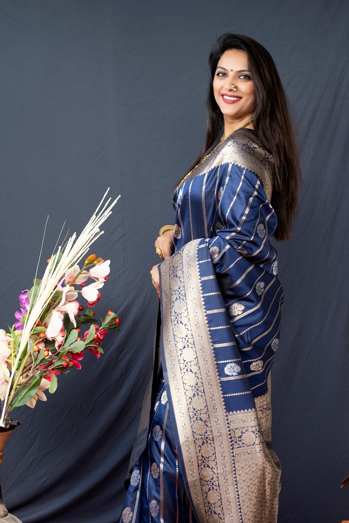 Gleaming Navy Blue Banarasi Silk Saree With Pretty Blouse Piece