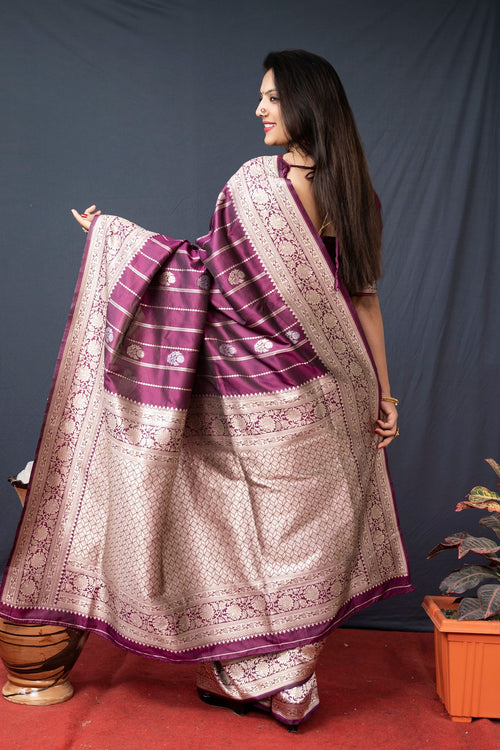 Load image into Gallery viewer, Attractive Purple Banarasi Silk Saree With Pretty Blouse Piece

