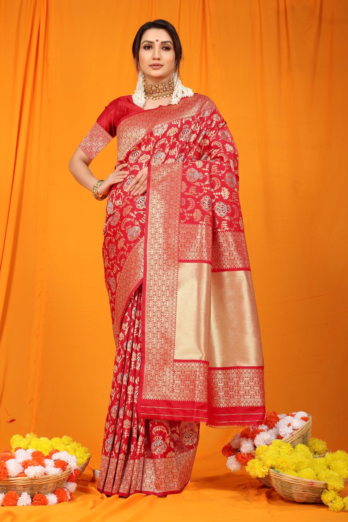 Moiety Red Kanjivaram Silk With Hypnotic Blouse Piece