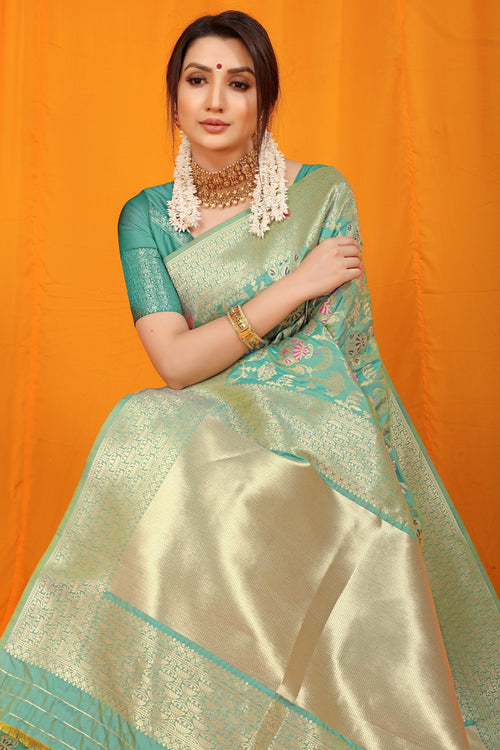 Load image into Gallery viewer, Murmurous Sea Green Kanjivaram Silk With Hypnotic Blouse Piece
