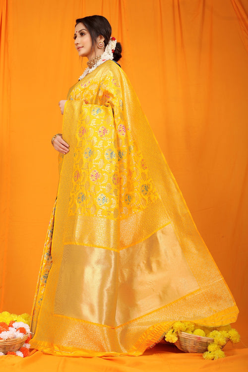 Load image into Gallery viewer, Nemesis Yellow Kanjivaram Silk With Hypnotic Blouse Piece
