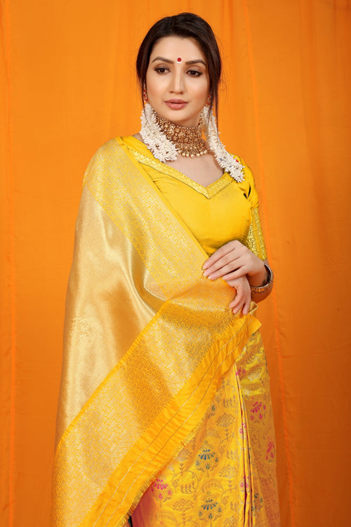 Load image into Gallery viewer, Nemesis Yellow Kanjivaram Silk With Hypnotic Blouse Piece
