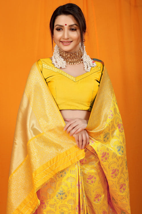 Load image into Gallery viewer, Nemesis Yellow Kanjivaram Silk With Hypnotic Blouse Piece
