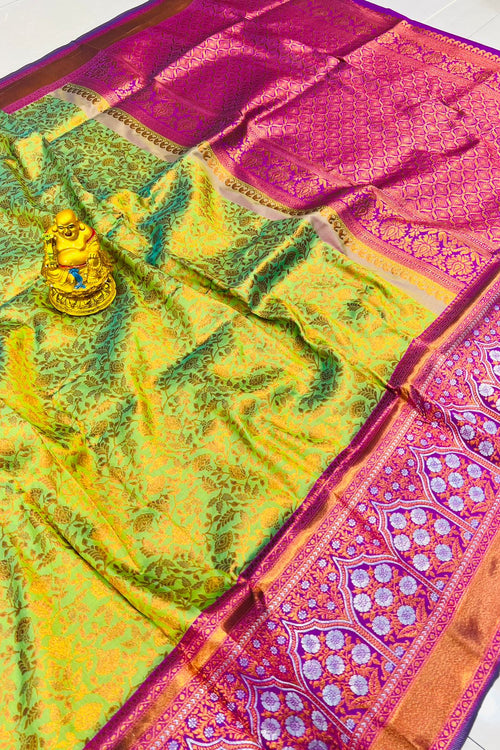 Load image into Gallery viewer, Incredible Perrot Kanjivaram Silk Saree With Mellifluous Blouse Piece
