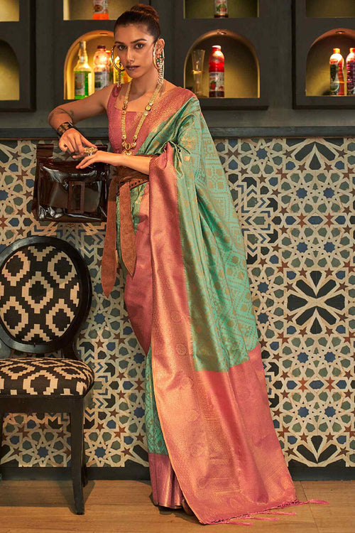 Load image into Gallery viewer, Traditional Green Soft Banarasi Silk Saree With Classic Blouse Piece
