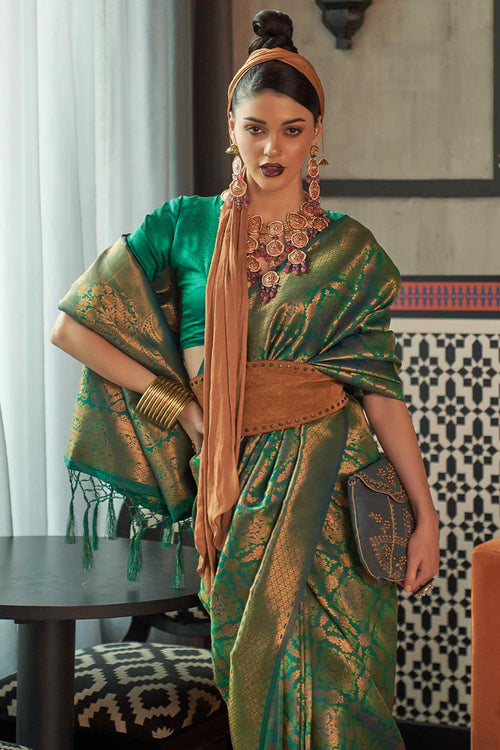 Load image into Gallery viewer, Sensational Rama Kanjivaram Silk Saree With Flattering Blouse Piece
