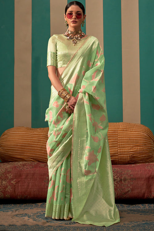 Load image into Gallery viewer, Surpassing Green Cotton Silk Saree With Flattering Blouse Piece
