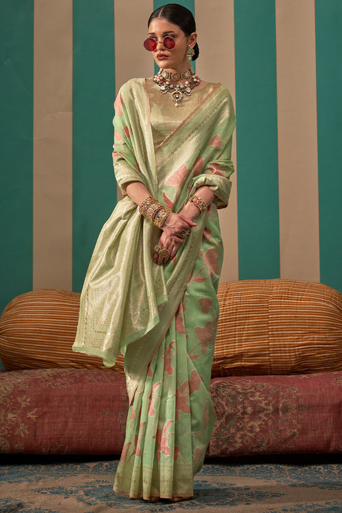 Load image into Gallery viewer, Surpassing Green Cotton Silk Saree With Flattering Blouse Piece
