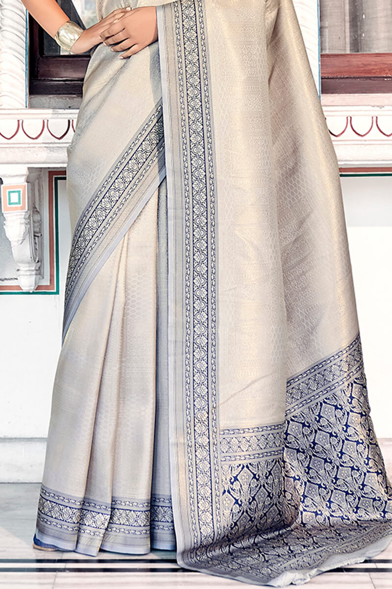 Groovy Grey Kanjivaram Silk Saree With Radiant Blouse Piece