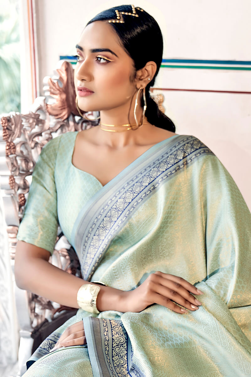 Inspiring Pista Kanjivaram Silk Saree With Jubilant Blouse Piece