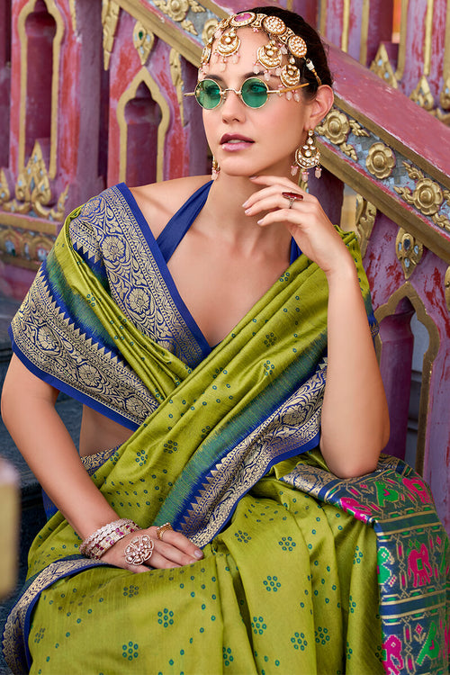 Load image into Gallery viewer, Incredible Mehndi Patola Silk Saree with Artistic Blouse Piece
