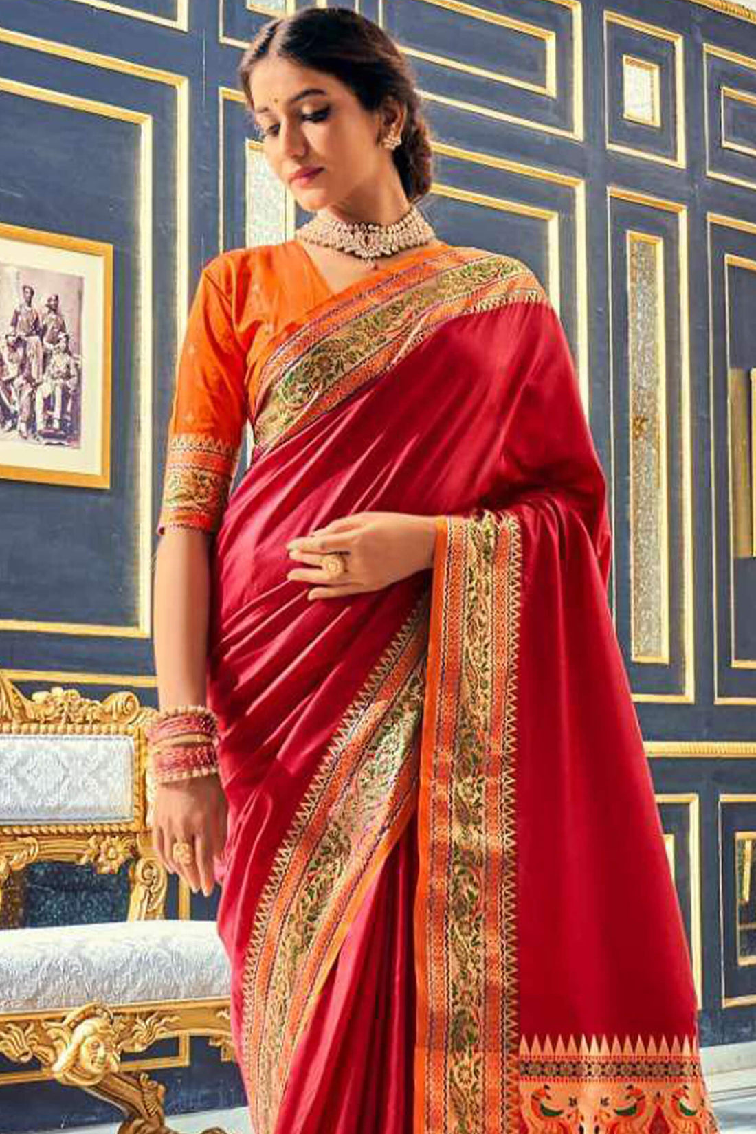 Staring Maroon Paithani Silk Saree With Dulcet Blouse Piece