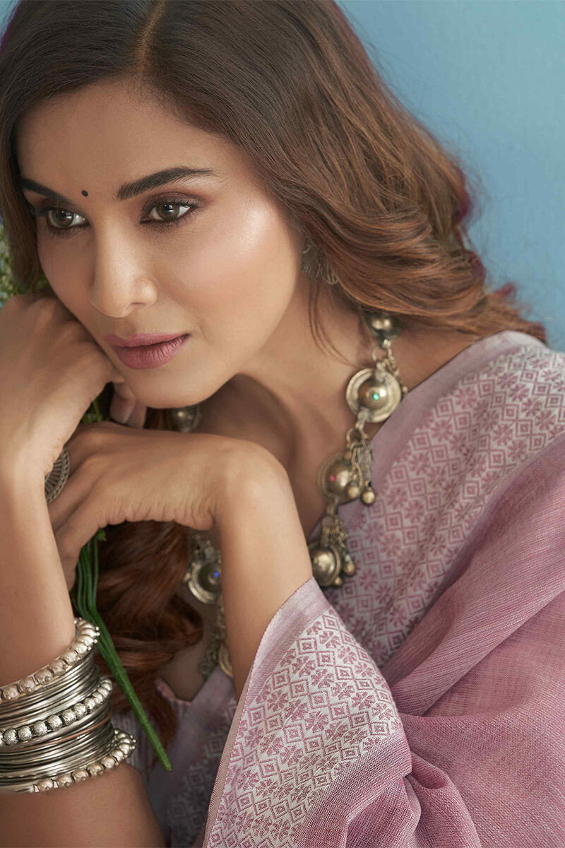 Deserving Lavender Lucknowi Silk Saree With Blooming Blouse Piece