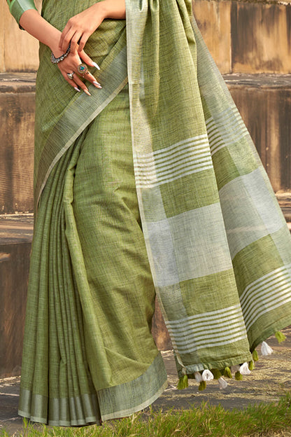 Fancifull Green Cotton Silk Saree With Majestic Blouse Piece