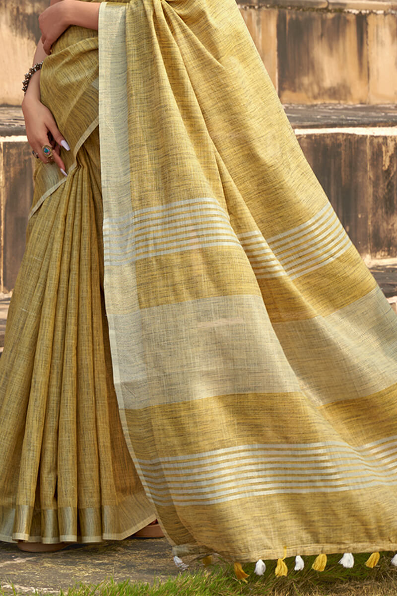 Mesmerising Mustard Cotton Silk Saree With Felicitous Blouse Piece
