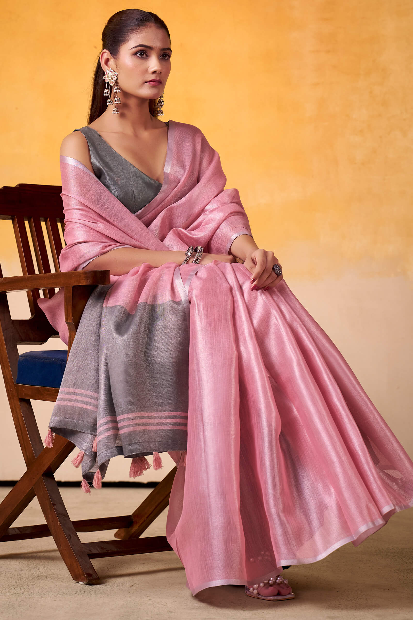 Resplendent Pink Soft Banarasi Tissue Silk Saree With Resonant Blouse Piece