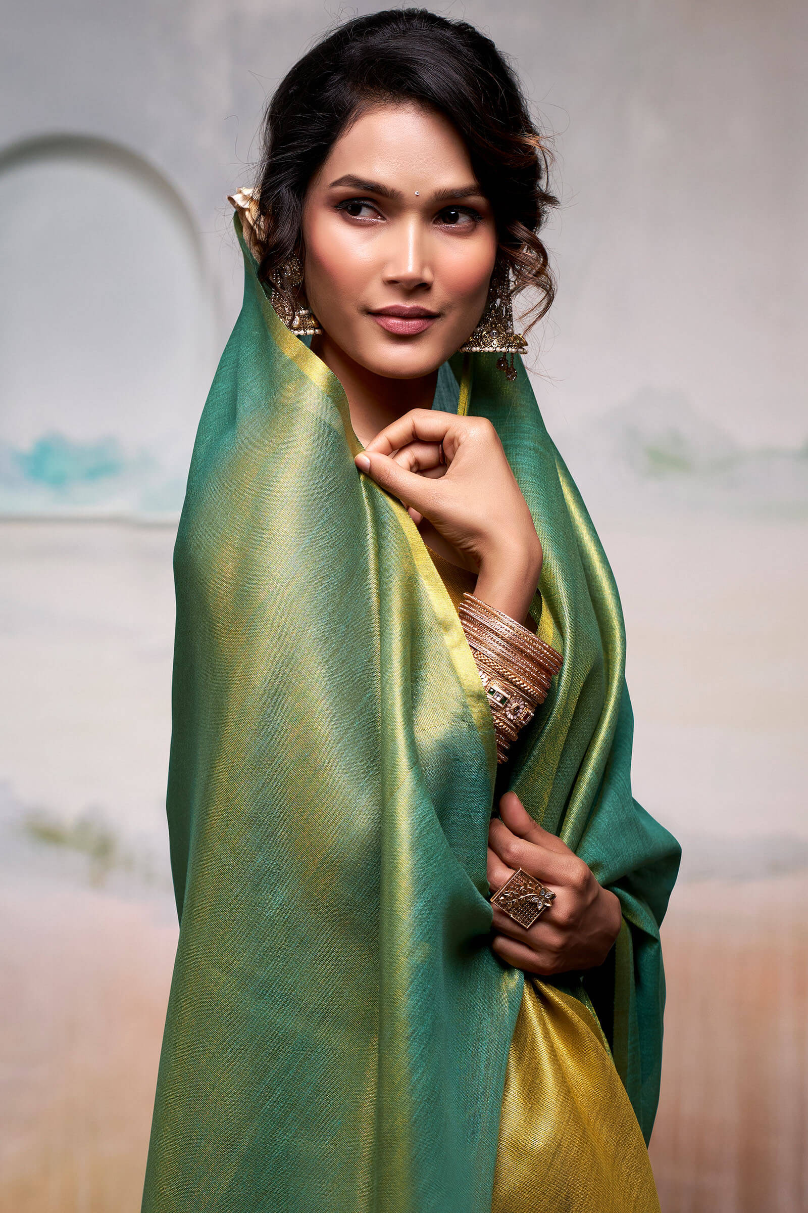 Fantabulous Green Soft Banarasi Tissue Silk Saree With Skinny Blouse Piece