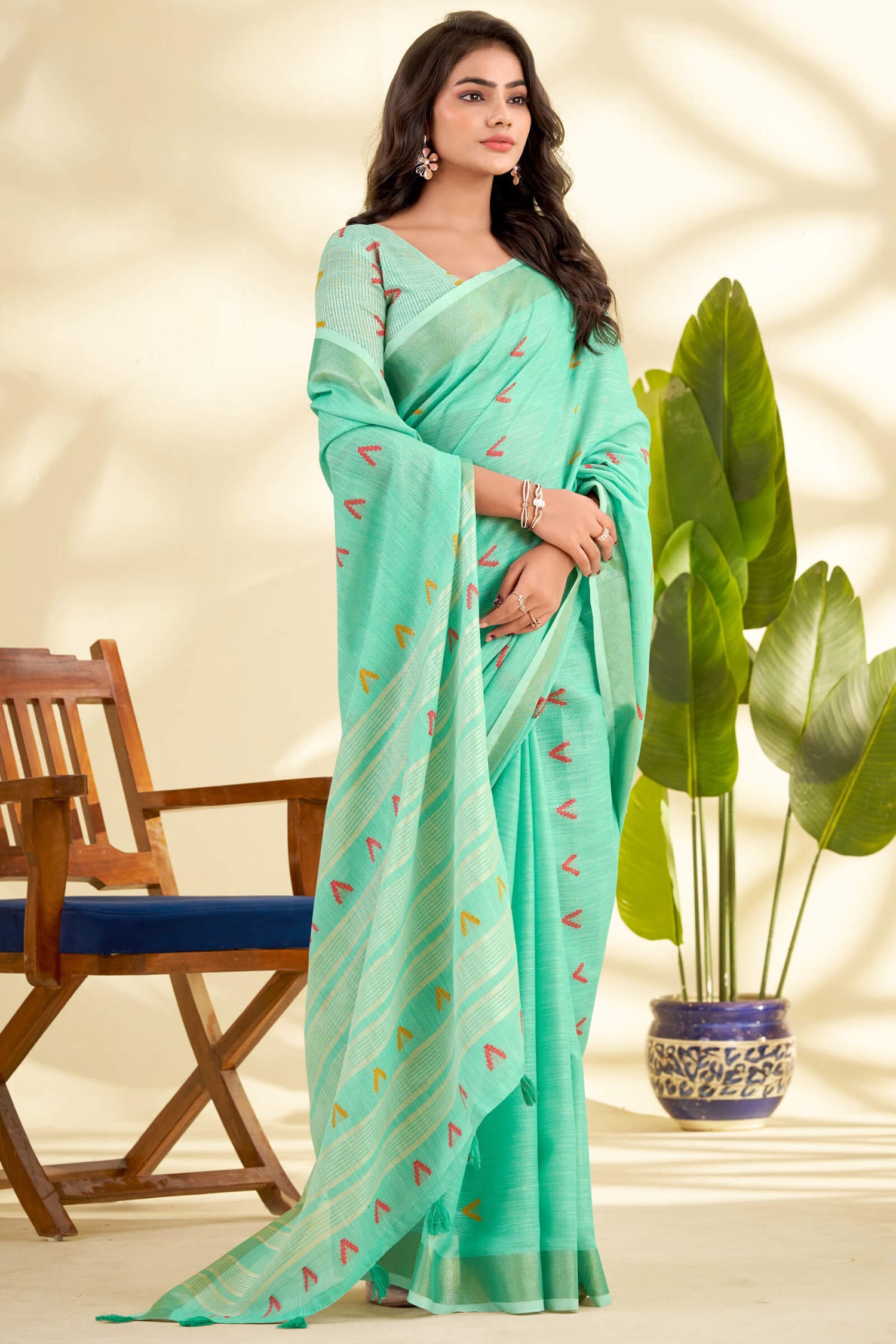 Majestic Turquoise Cotton Silk Saree With Breathtaking Blouse Piece