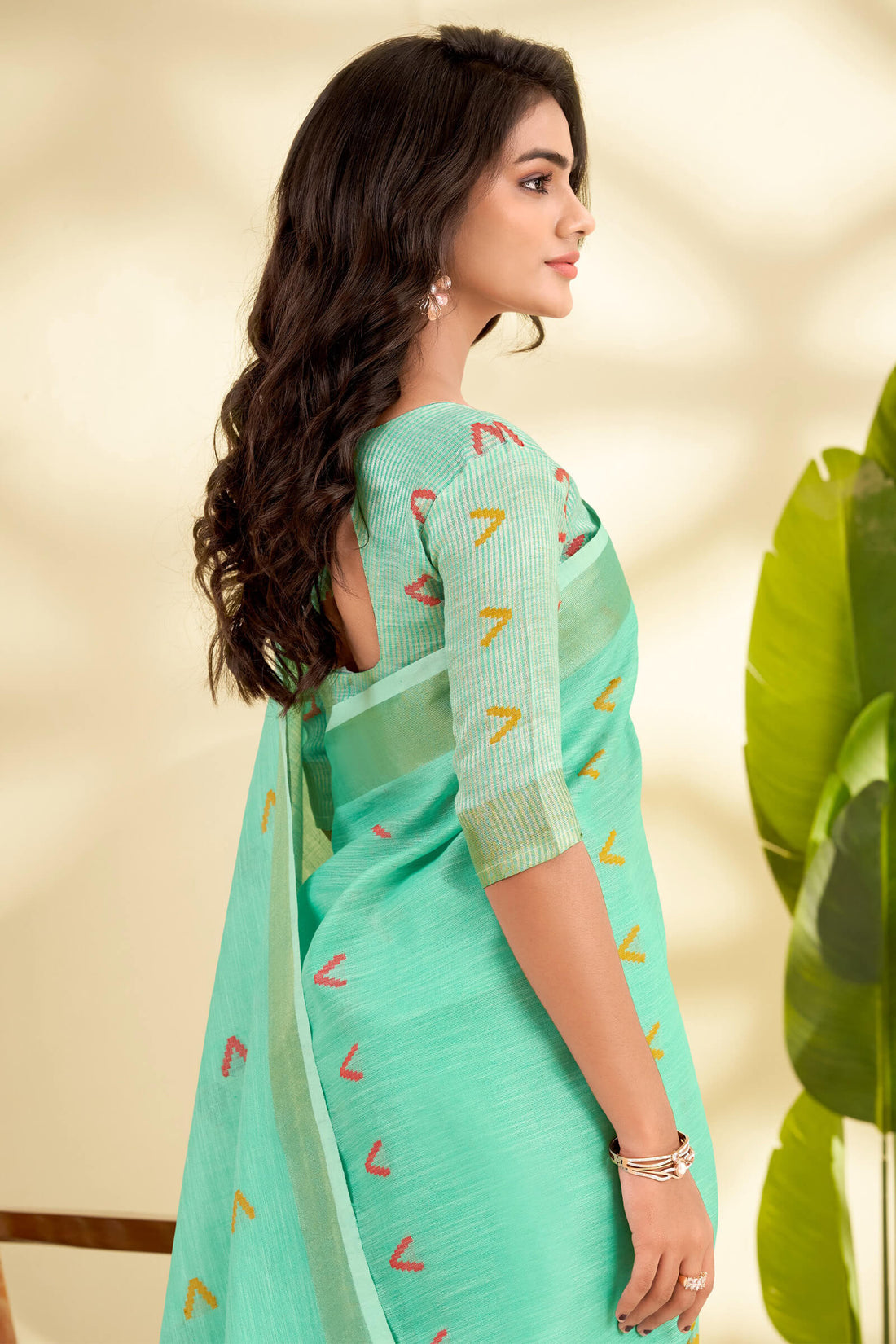Majestic Turquoise Cotton Silk Saree With Breathtaking Blouse Piece