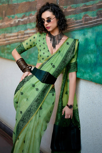 Bewitching Green Cotton Silk Saree With Devastating Blouse Piece