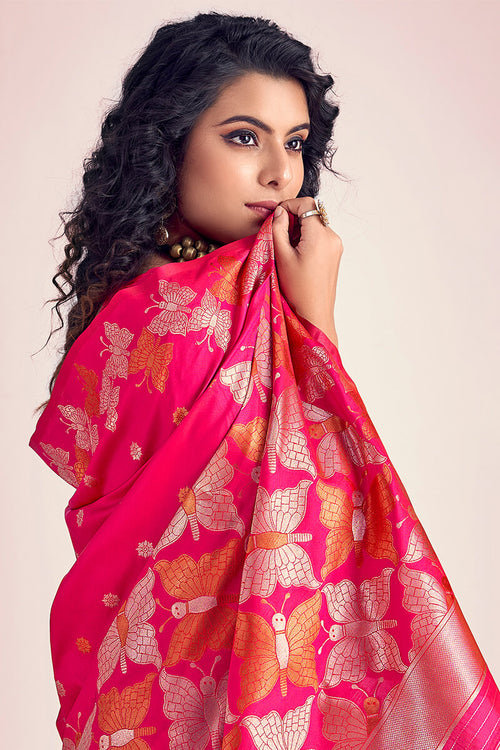 Load image into Gallery viewer, Sensational Dark Pink Soft Banarasi Silk Saree With Mesmerising Blouse Piece
