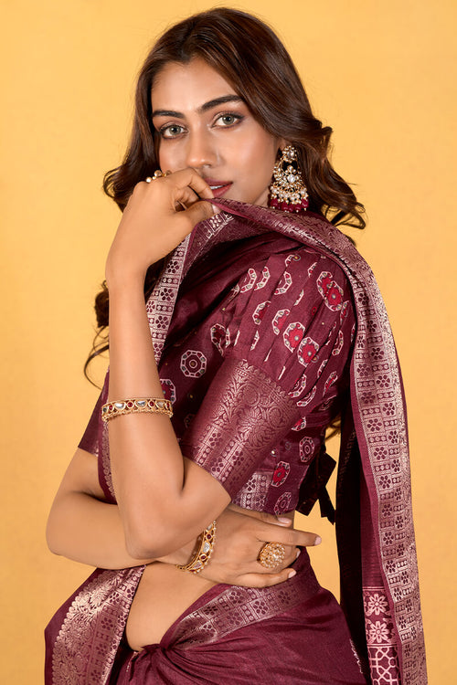 Load image into Gallery viewer, Elaborate Wine Foil Printed Dola Silk Saree With Unequalled Blouse Piece
