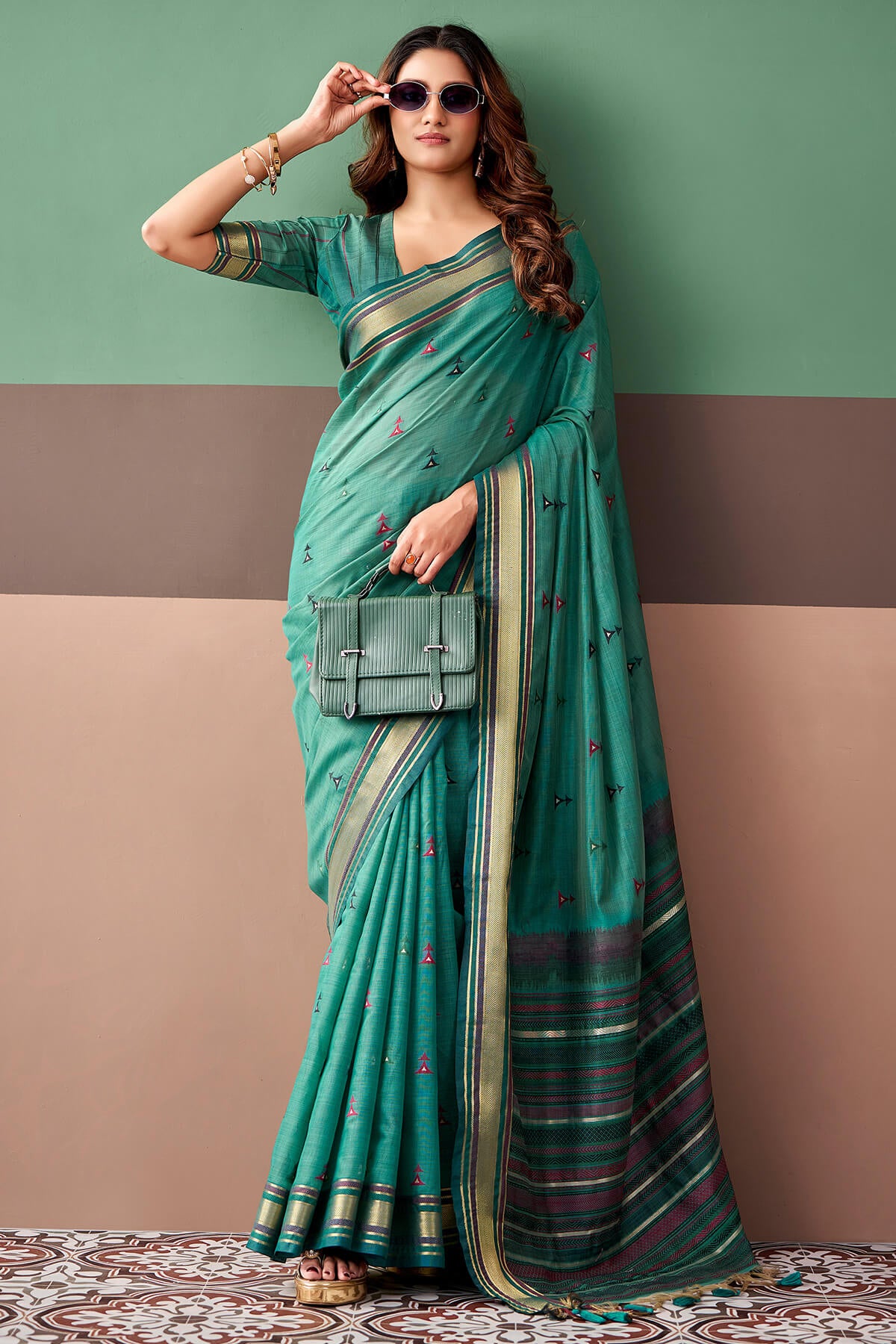 Glittering Sea Green Cotton Silk Saree With Desirable Blouse Piece