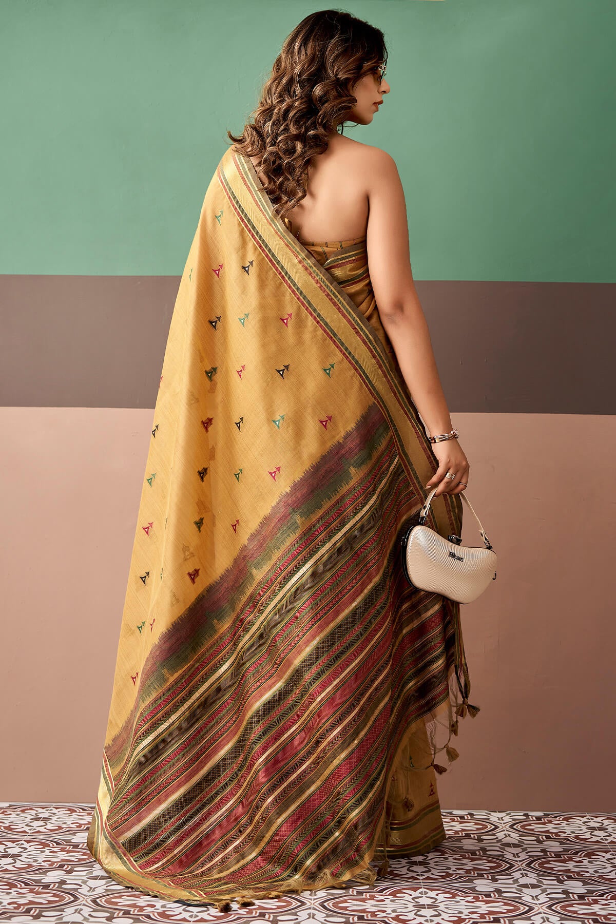 Blissful Mustard Cotton Silk Saree With Flaunt Blouse Piece