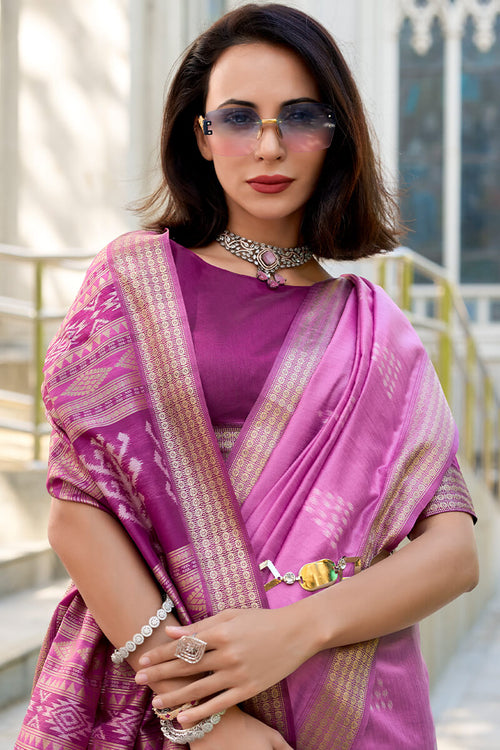 Load image into Gallery viewer, Snappy Dark Pink Soft Banarasi Silk Saree With Exuberant Blouse Piece
