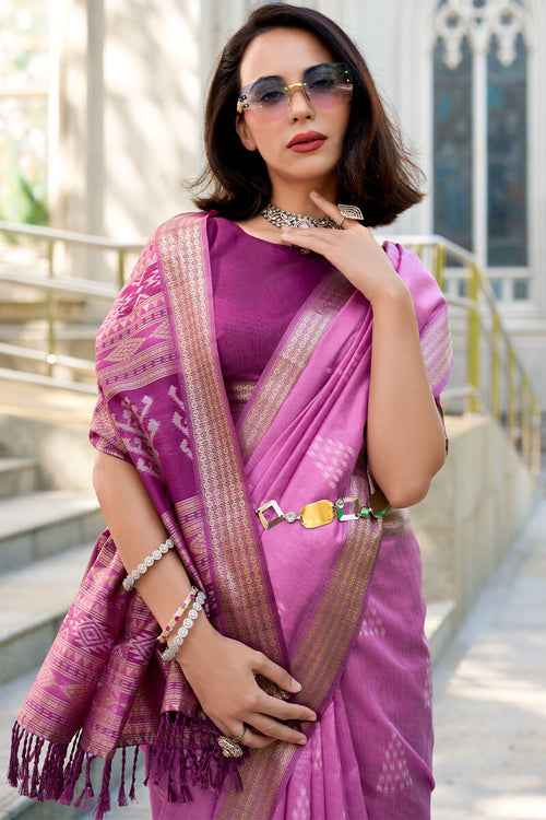 Load image into Gallery viewer, Snappy Dark Pink Soft Banarasi Silk Saree With Exuberant Blouse Piece
