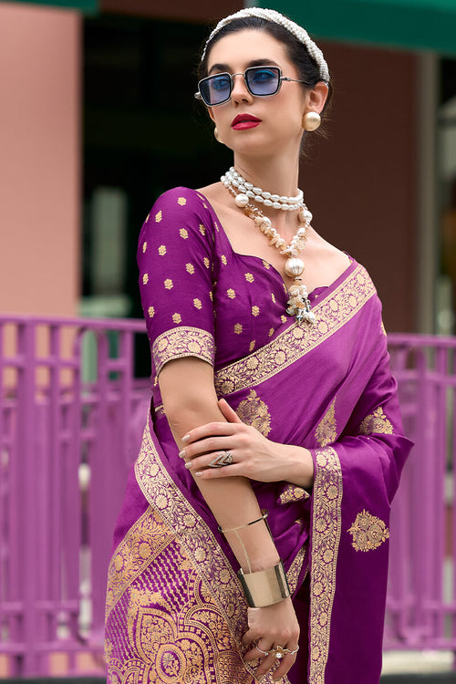 Load image into Gallery viewer, Glorious Purple Soft Banarasi Silk Saree With Arresting Blouse Piece
