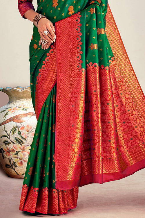 Load image into Gallery viewer, Fugacious Dark Green Soft Banarasi Silk Saree With Scintilla Blouse Piece
