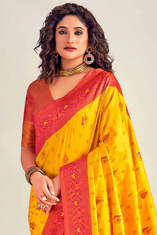 Load image into Gallery viewer, Dulcet Yellow Soft Banarasi Silk Saree With Winsome Blouse Piece
