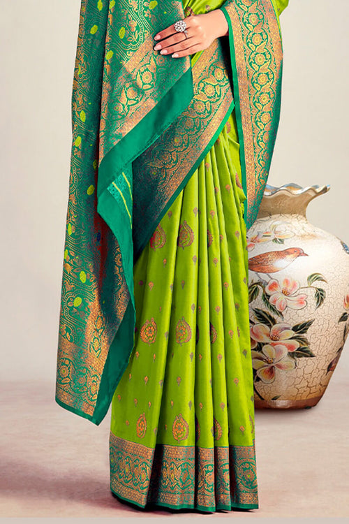 Load image into Gallery viewer, Stylish Parrot Soft Banarasi Silk Saree With Wonderful Blouse Piece
