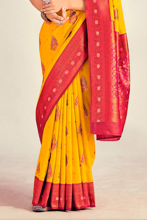 Load image into Gallery viewer, Symmetrical Yellow Soft Banarasi Silk Saree With Snappy Blouse Piece
