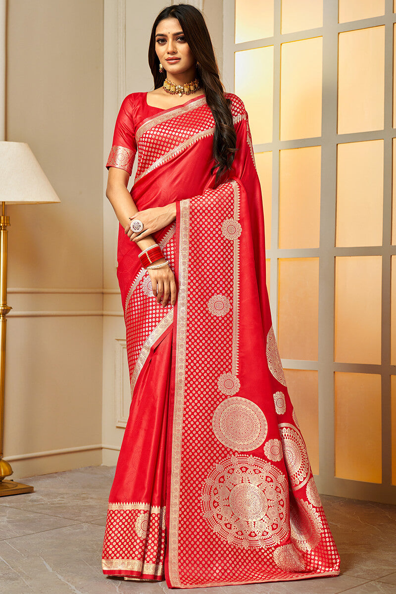 Felicitous Red Soft Banarasi Silk Saree With Exuberant Blouse Piece