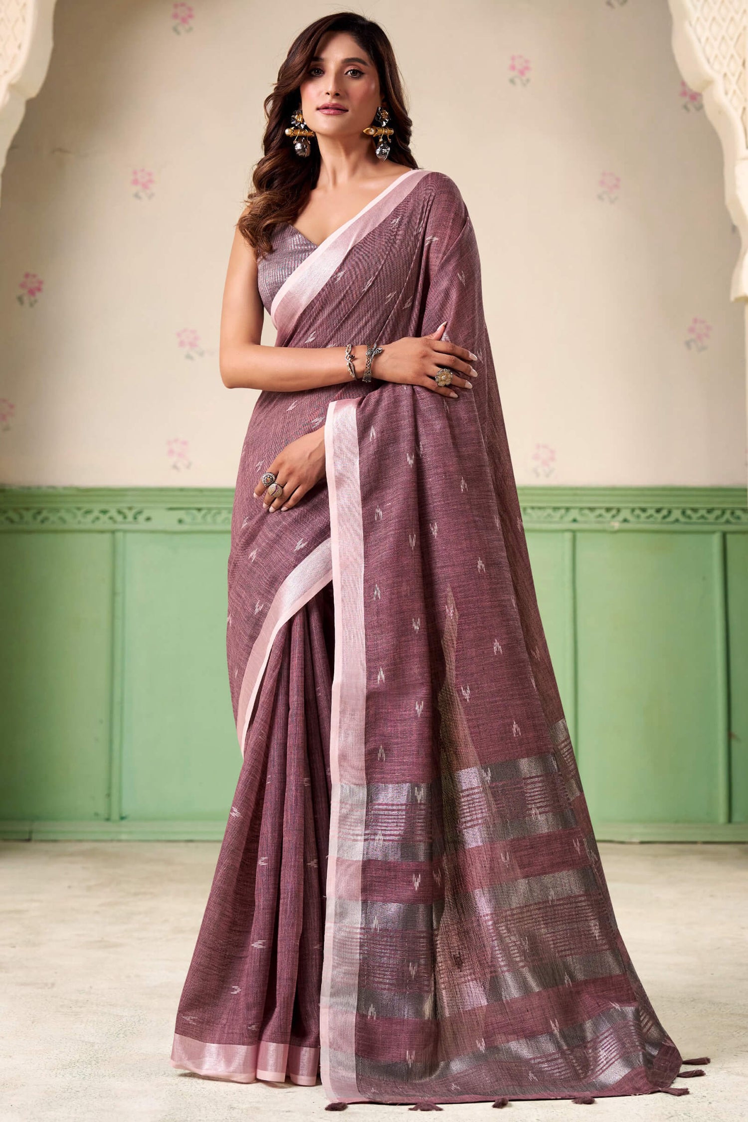 Gorgeous Lavender Cotton Silk Saree With Profuse Blouse Piece