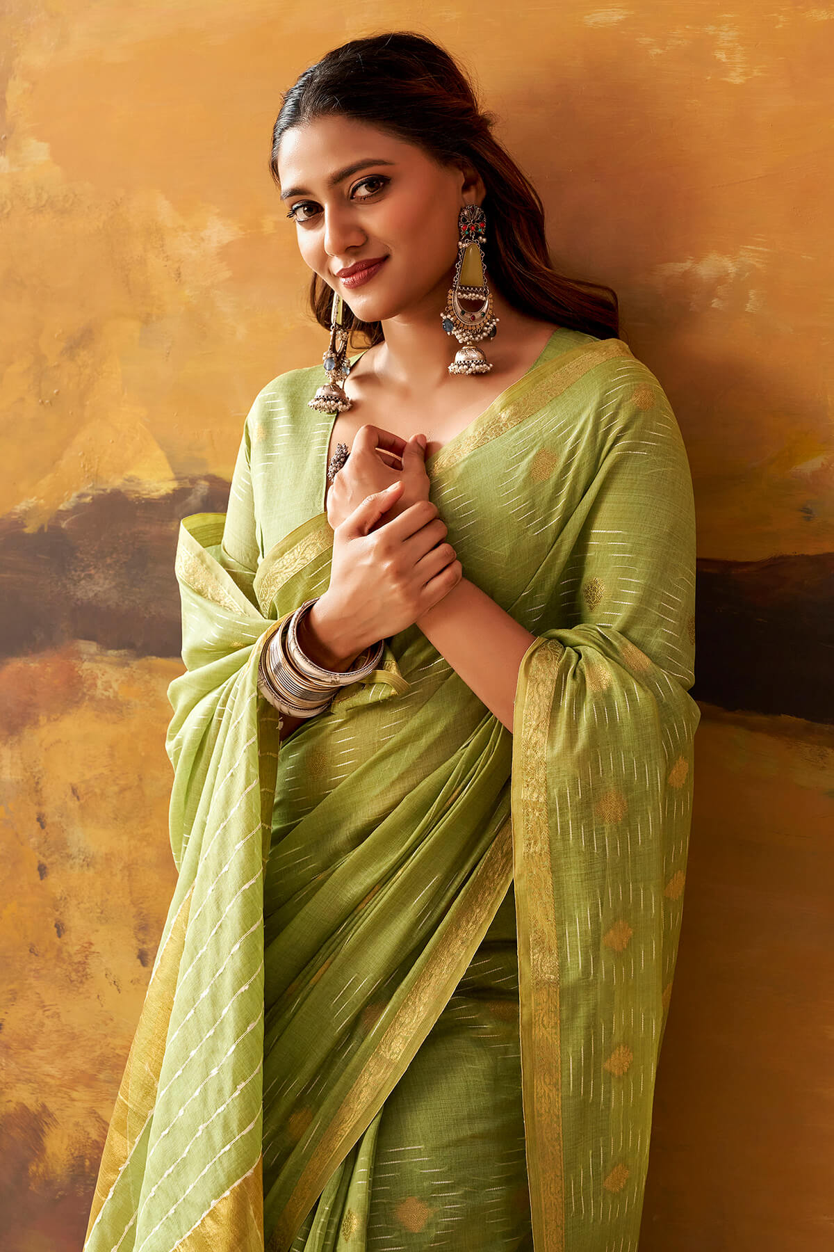 Delectable Green Cotton Silk Saree With Elaborate Blouse Piece