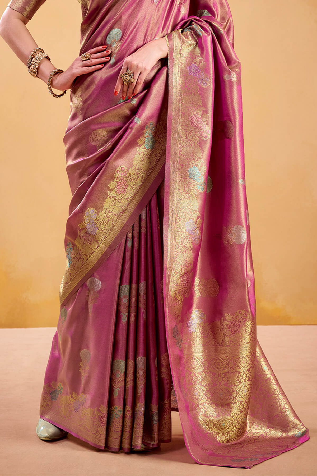Stylish Pink Banarasi Tissue Silk Saree With Resonant Blouse Piece