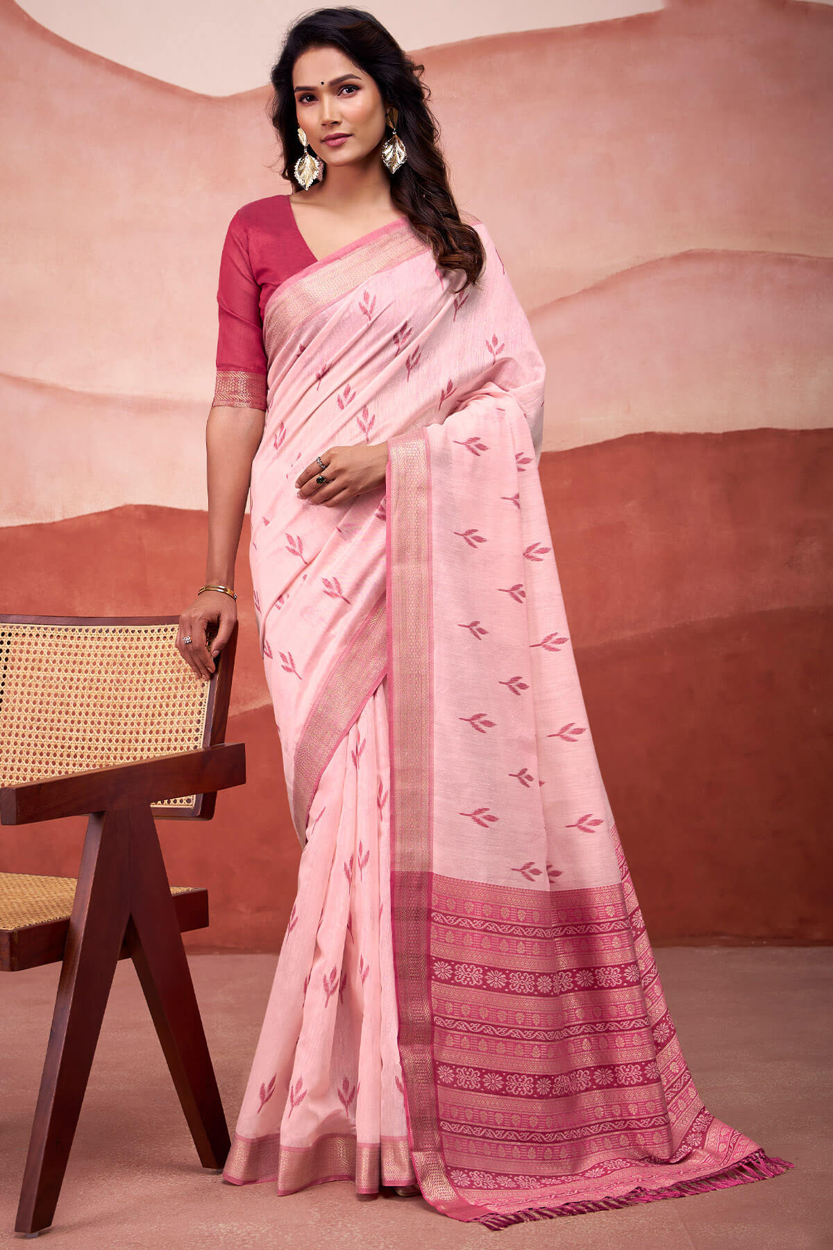 Scrupulous Pink Cotton Silk Saree With Beleaguer Blouse Piece