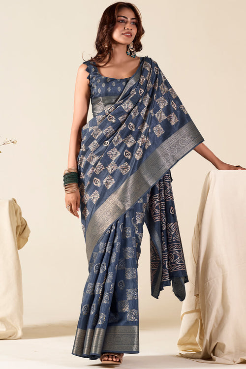 Load image into Gallery viewer, Prettiest Blue Foil Printed Dola Silk Saree With Entrancing Blouse Piece
