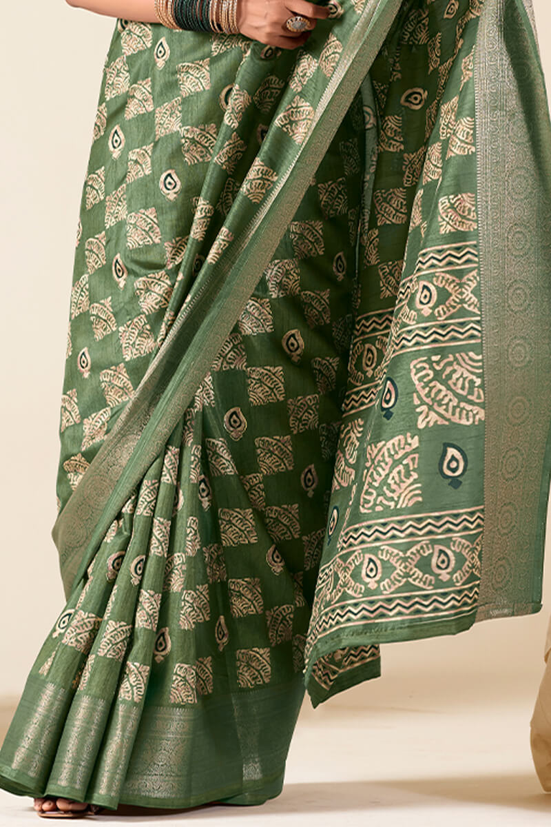 Desultory Green Foil Printed Dola Silk Saree With Evanescent Blouse Piece