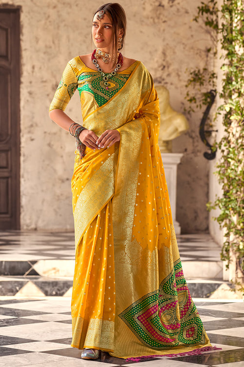 Load image into Gallery viewer, Inspiring Yellow Soft Banarasi Silk Saree With Admirable Blouse Piece
