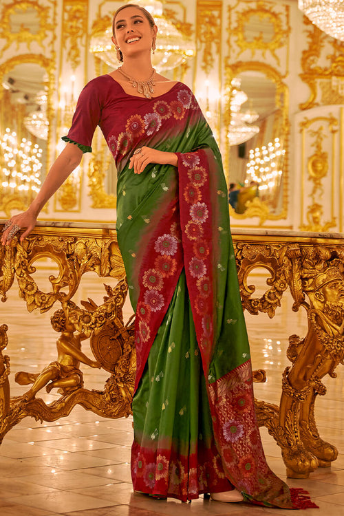 Load image into Gallery viewer, Phenomenal Dark Green Soft Banarasi Silk Saree With Sensational Blouse Piece
