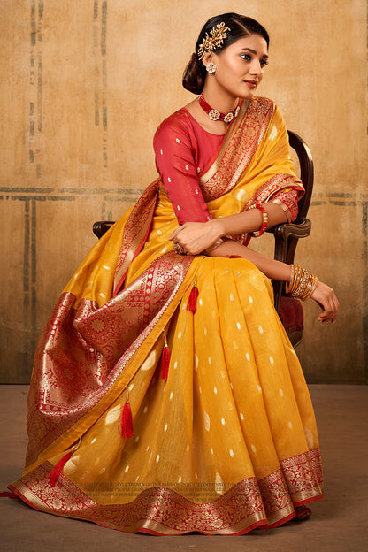 Flameboyant Yellow Soft Banarasi Silk Saree With Adoring Blouse Piece