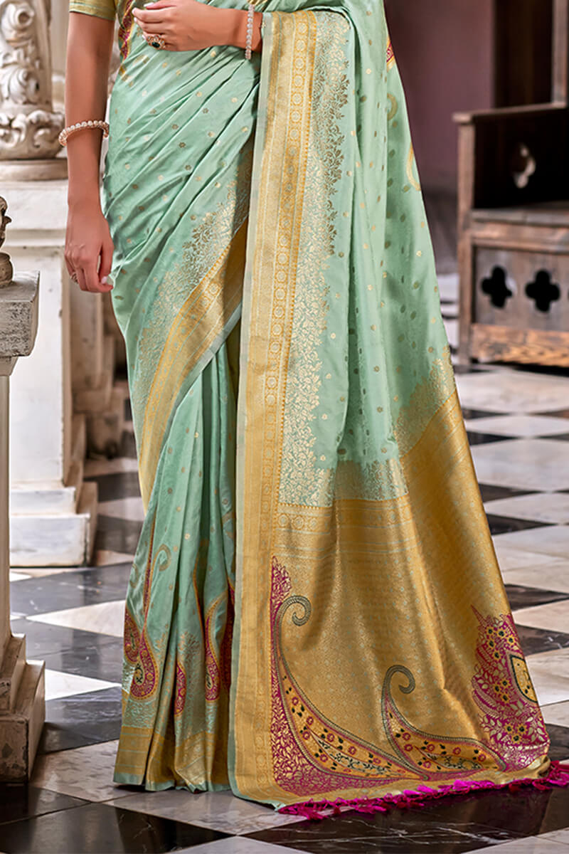 Arresting Pista Soft Banarasi Silk Saree With Majesty Blouse Piece