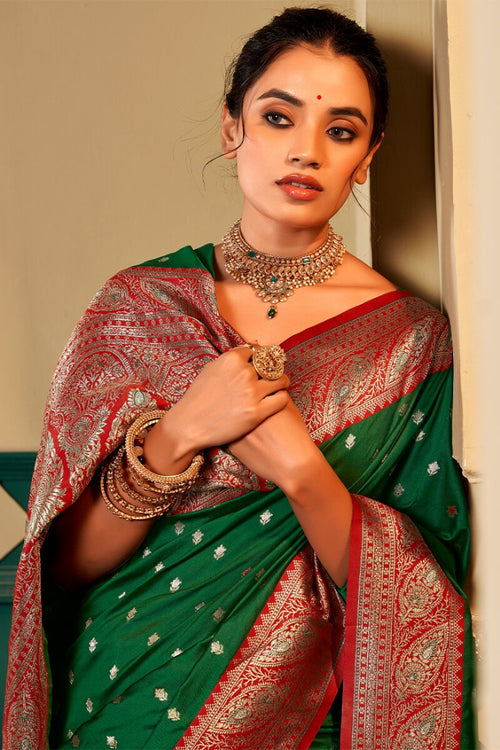 Load image into Gallery viewer, Alluring Dark Green Soft Banarasi Silk Saree With Zephyr Blouse Piece
